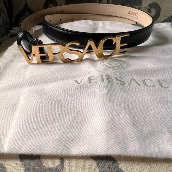 Versace | Accessories | Authentic Versace Letter Logo Belt  display picture 1